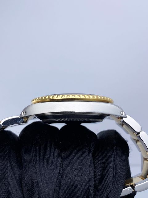 Rolex Submariner 16613 Image 4